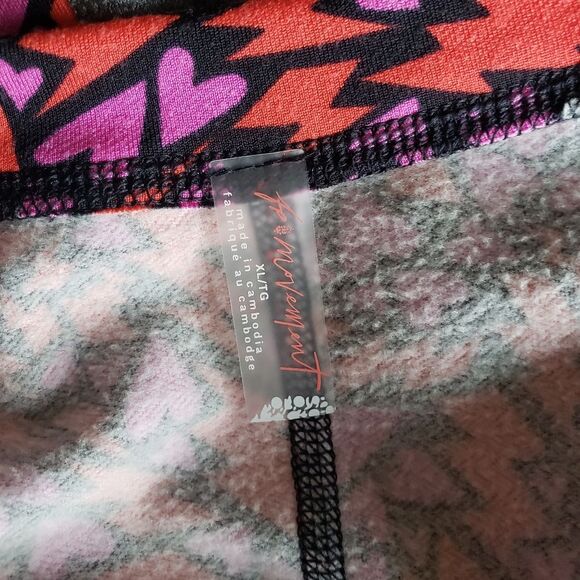 Free People You Know It Base Layer Printed Top Bolts of Love Adore Combo XL - Picture 11 of 14